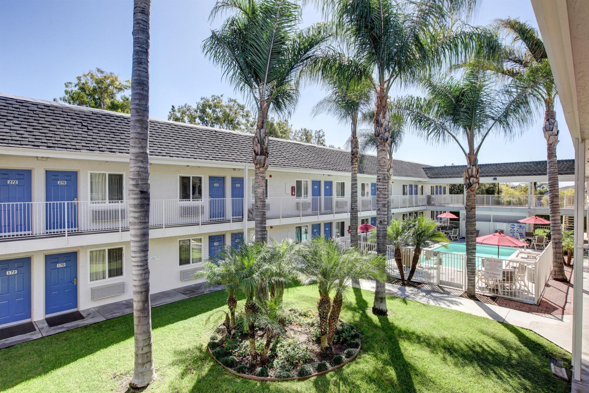 Motel 6-Westminster, Ca - North Ngoại thất bức ảnh