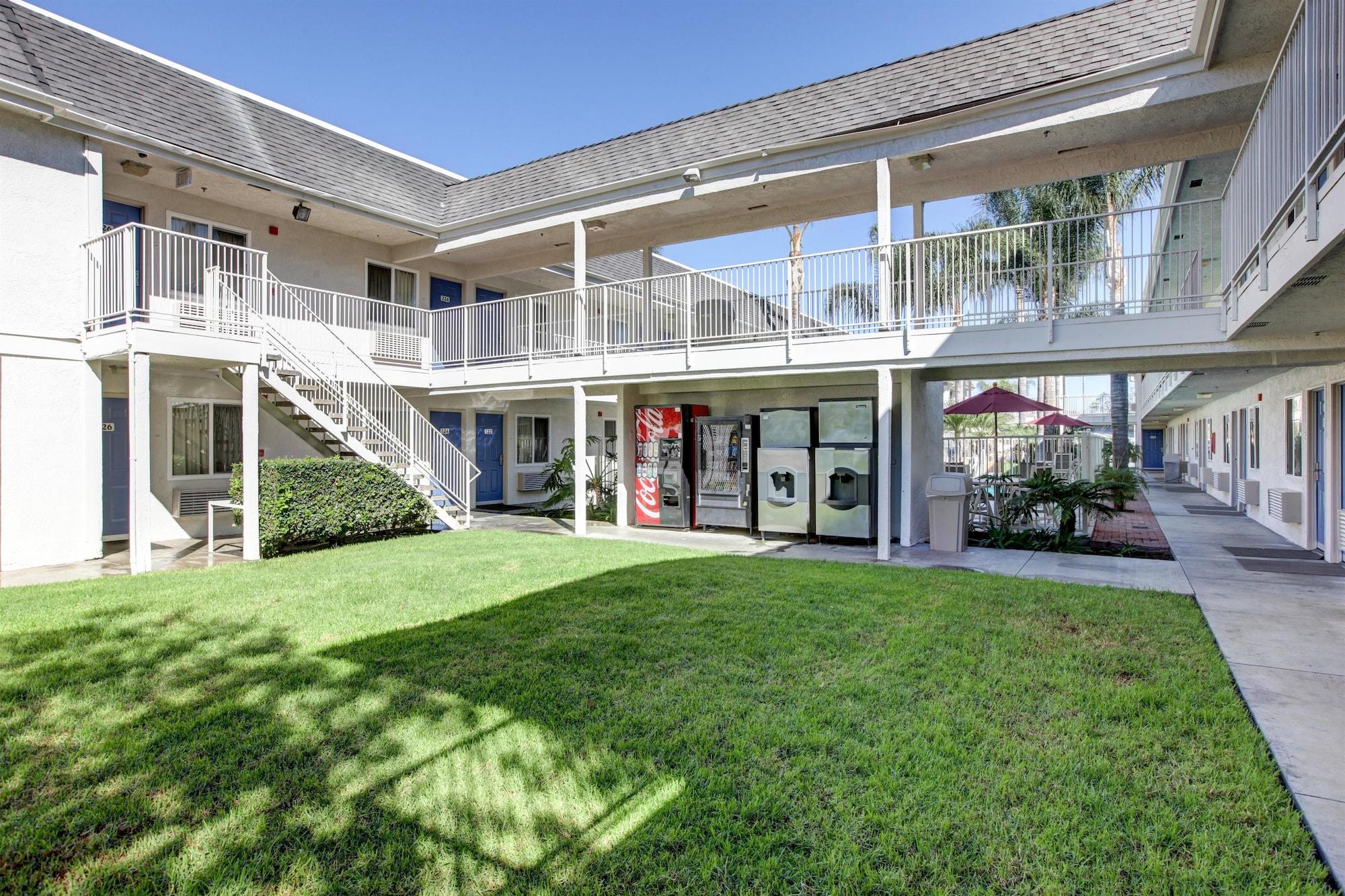 Motel 6-Westminster, Ca - North Ngoại thất bức ảnh