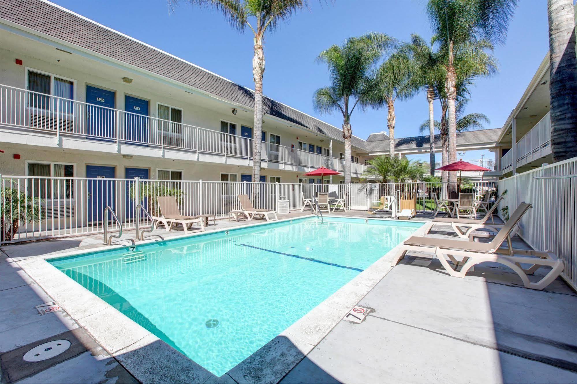 Motel 6-Westminster, Ca - North Ngoại thất bức ảnh