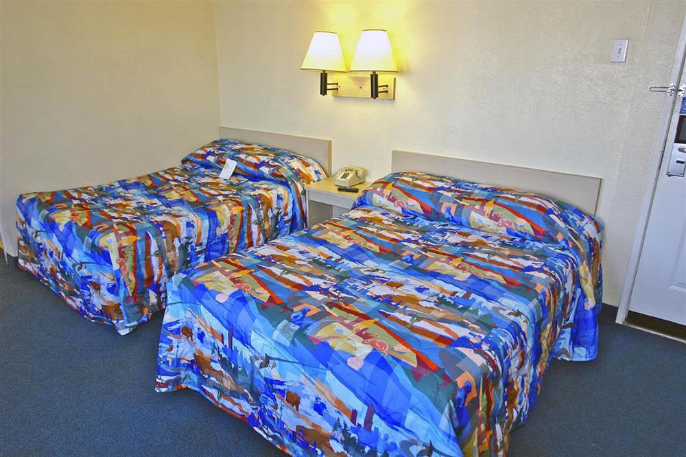 Motel 6-Westminster, Ca - North Phòng bức ảnh